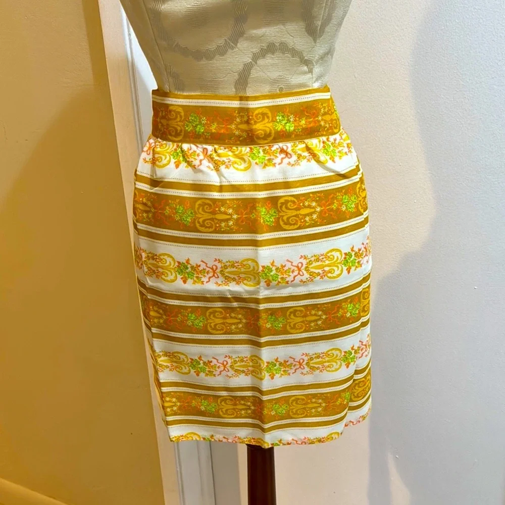 Vintage Handmade Golden Yellow Orange Ribbons Green White Floral Tie Waist Apron